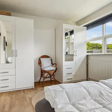 Familievilla Naer Centrum M Privat Have Odense