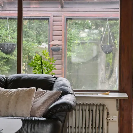 Apartament Familievilla Naer Centrum M Privat Have Odense