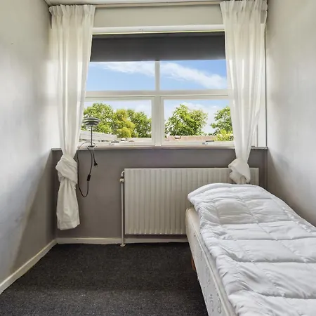 Apartament Familievilla Naer Centrum M Privat Have *